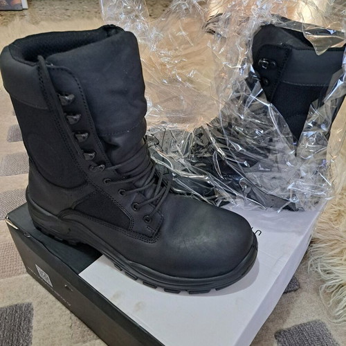 Military boots new, size 45