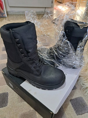 Military boots new, size 45