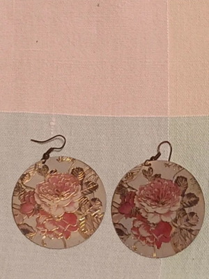 Earrings like new, multicolor