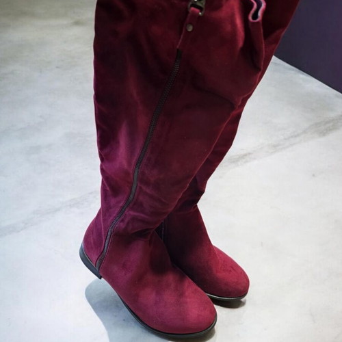 Velvet women's boots knee-high, like new, burgundy