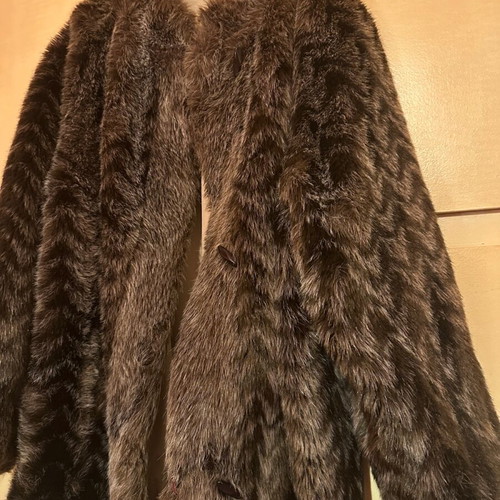 Vintage women's coat brown synthetic fur like new