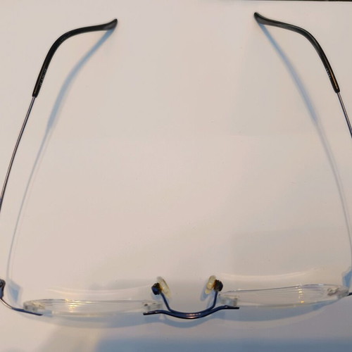 Titanium eyeglass frame used, blue color