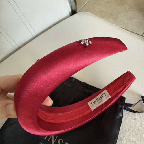 Twinset hairband with case new, red and pink