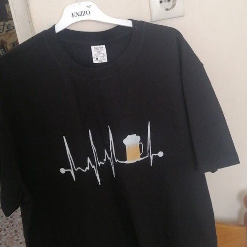 Unisex T-shirt 2XL new with beer heartbeat print, 100% cotton