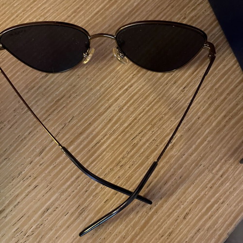 Vogue butterfly-shaped women's sunglasses with rhinestones