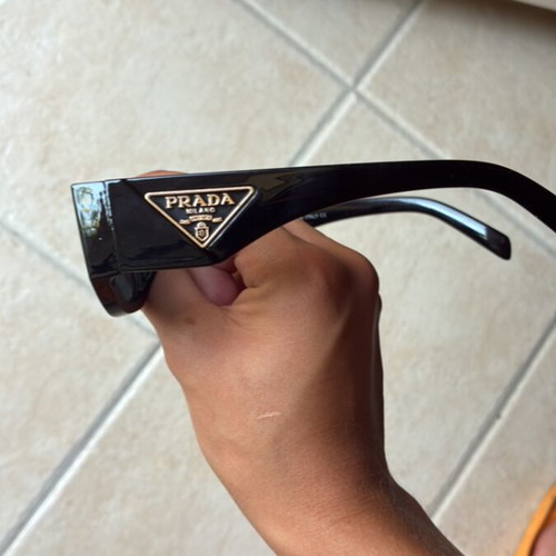 Prada sunglasses in excellent condition, black