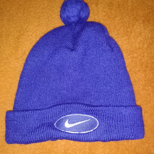 Nike blue children's wool hat like new, one size