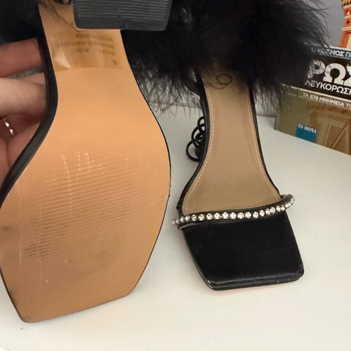Ego summer sandal black, new with laces and feathers