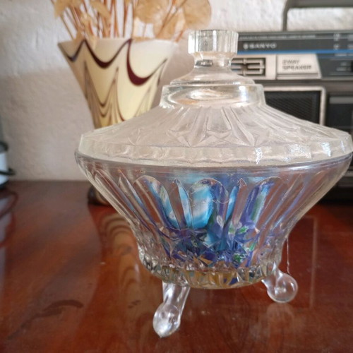 Vintage pressed glass sugar bowl with lid like new