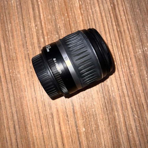 Canon EFS 18-55mm Zoom Lens like new