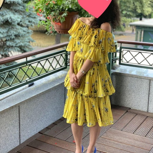 Summer cocktail party dress size S like new, blue and yellow