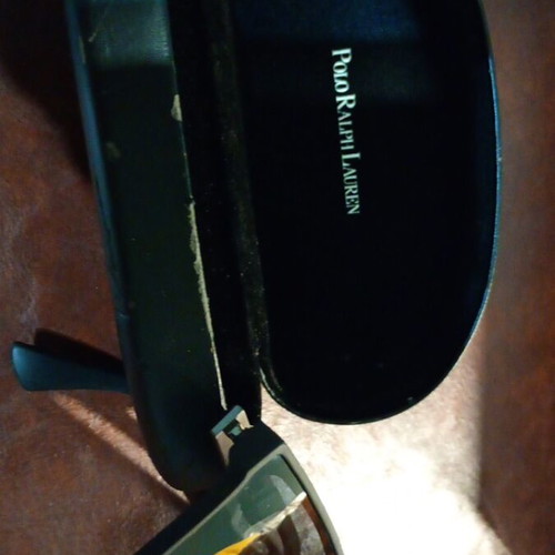 Polarized sunglasses with Polo Ralph Lauren case used, black