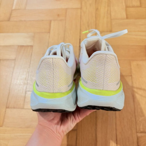 Nike Pegasus 41 women's athletic shoes size 37.5 like new, multicolor