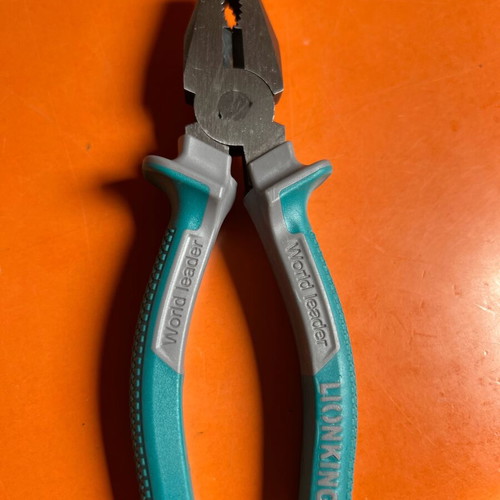 Lionking pliers new with ergonomic handle and steel construction