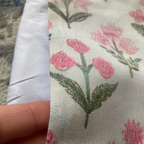 Set of 2 new sofa pillowcases with pink flower pattern 40x40cm