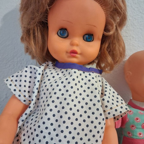 Vintage dolls used, set of two