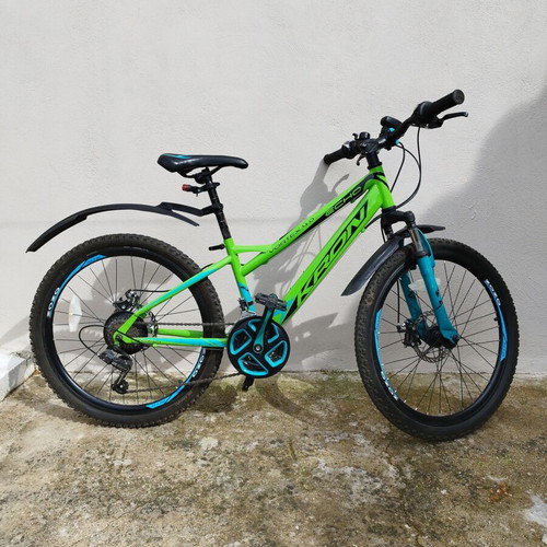 Kron Vortex 4.0 24" mountain bike like new, 21 speeds, disc brakes