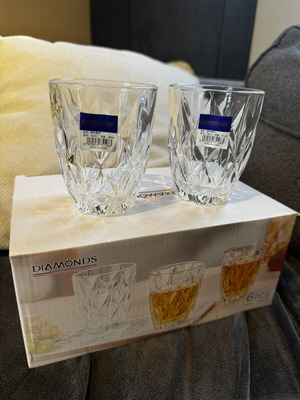 DIAMONDS σετ 6 ανάγλυφα ποτήρια κρασιού, 270 ml