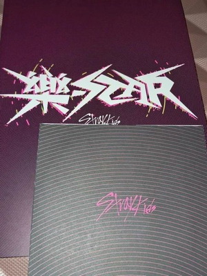 Stray Kids Rock Star Limited Album σαν καινούργιο με επιπλέον 5 STAR