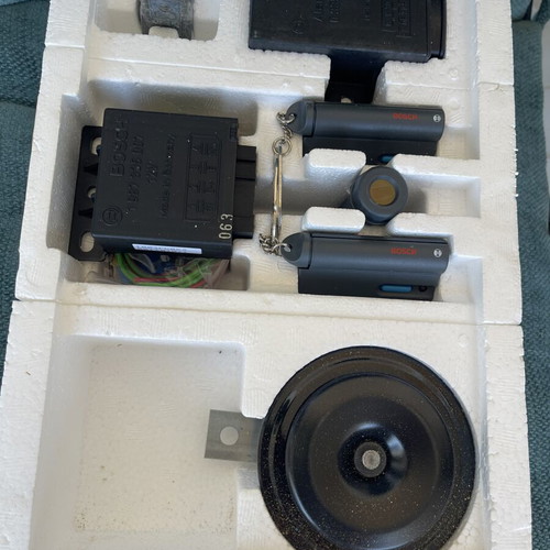 Bosch Auto-Alarm 20i Car Alarm System New