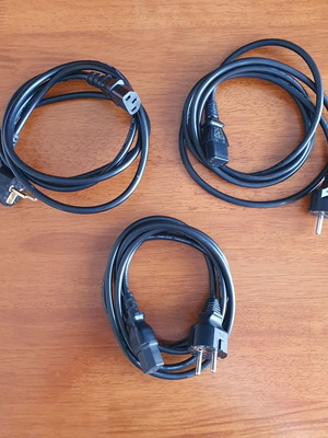 Power Cables Schuko to IEC C13 Pack of 3 used