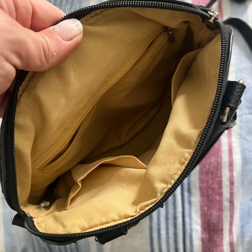 Small handbag used with additional strap, black