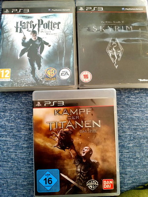 Pack of 3 used PlayStation 3 games, Harry Potter, Skyrim, Clash of the Titans