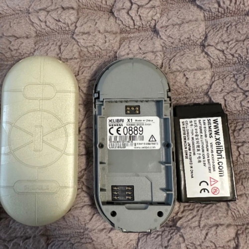 Siemens Xelibri 1 used mobile phone with rare battery