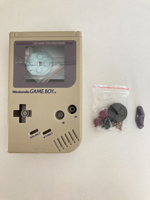 Αυθεντικό κέλυφος Game Boy DMG-01 με κουμπιά και βίδες