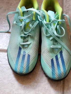 Adidas футболни обувки използвани, номер 41.5, тюркоазени