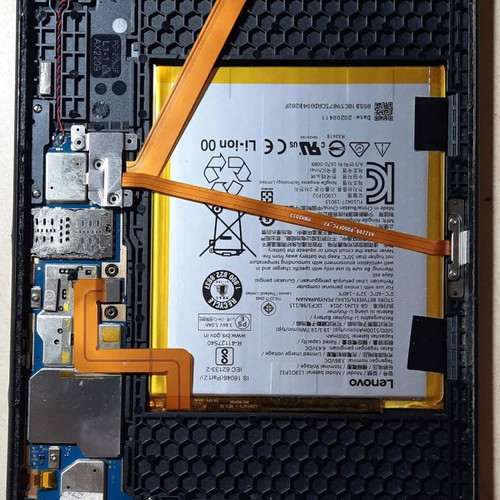 Lenovo Tab M10 FHD Plus 4G 10.3" used, broken screen