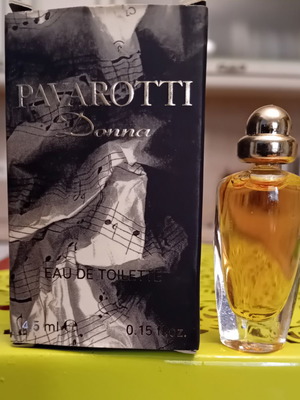 Pavarotti Donna miniature perfume new, authentic