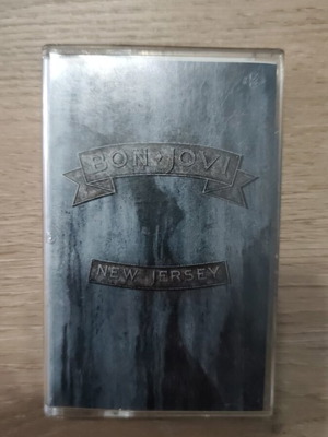 Bon Jovi New Jersey cassette used, rock
