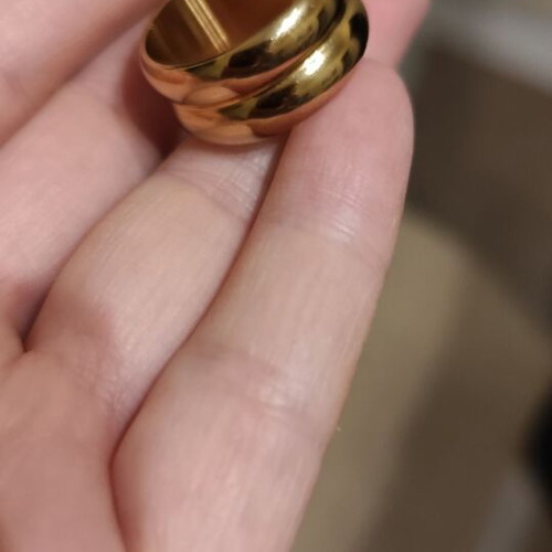Gold-colored stainless steel ring new, size 8