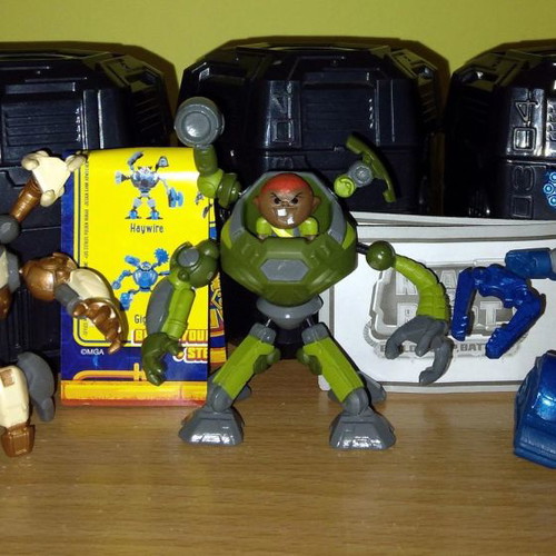 Ready 2 Robot Series 1 figures pack of 3 like new