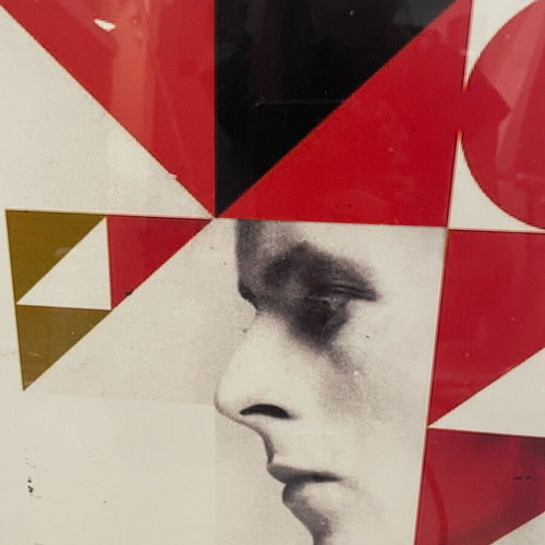 David Bowie framed art print like new, modern art 32x42 cm