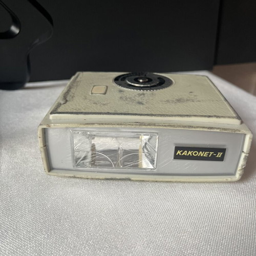 Kakonet-II Vintage Camera Flash used with Original Case