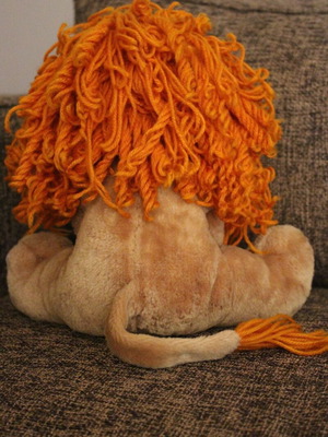 Stuffed lion like new