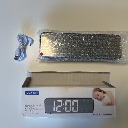 Digital large LED clock DCX-671 new with humidity and temperature display