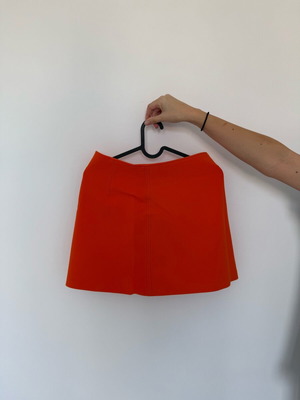 Zara mini skirt orange like new, size S