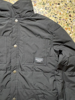 Abercrombie and Fitch jacket like new, kids size 15/16, black