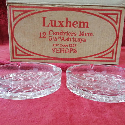 Crystal ashtrays set of 2 new from France