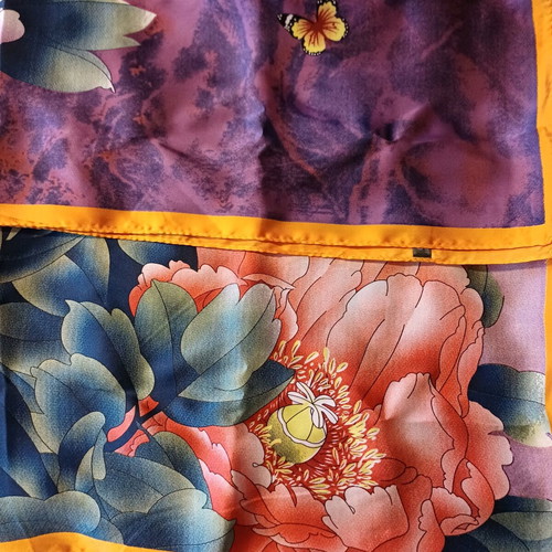 Silk texture scarf new, multicolored