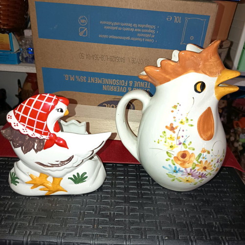 Porcelain koumaro and napkin holder new, Easter decoration