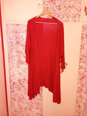 Long bolero jacket type red like new with long sleeves