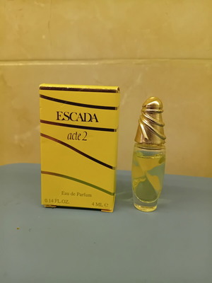 Escada Acte 2 Mini Eau de Parfum new, authentic