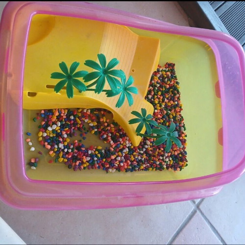 Turtle aquarium like new with ramp and colorful gravel 45x30 cm
