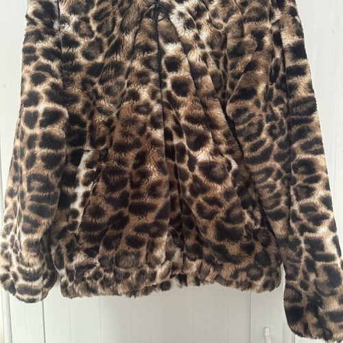 Fur jacket H&M new, size small oversized