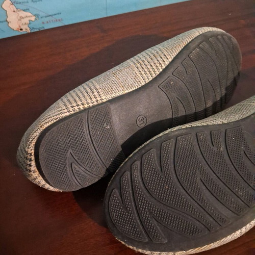 Mix Mind Ballerinas Like New Houndstooth Design Size 31 Beige