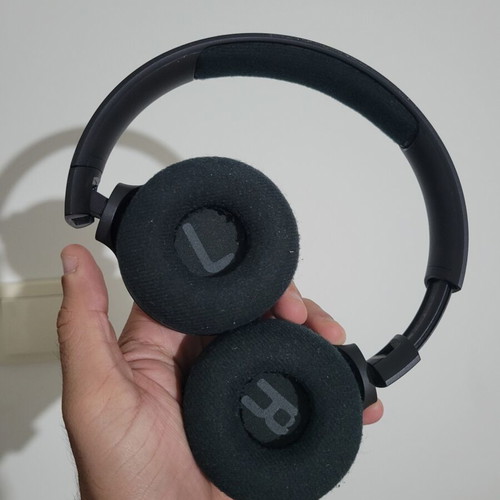 JBL Tune 510 Bluetooth headphones used, wireless